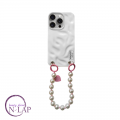 Futrola FRUITY LOOP / Iphone 16 Pro Max / bela